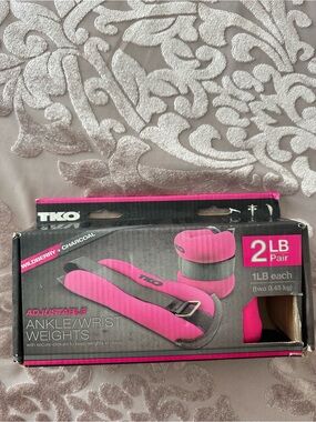 TKO Wildberry Adjustable Ankle/Wrist Weights - Pink (2 lb Pair) New open box